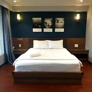 Reddoorz Premium Cloud 9 An Nhon Thành Pho Ho Chí Minh
